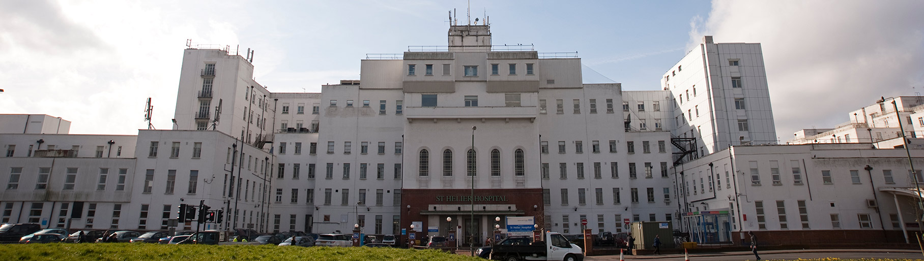 St. Helier Hospital, VK